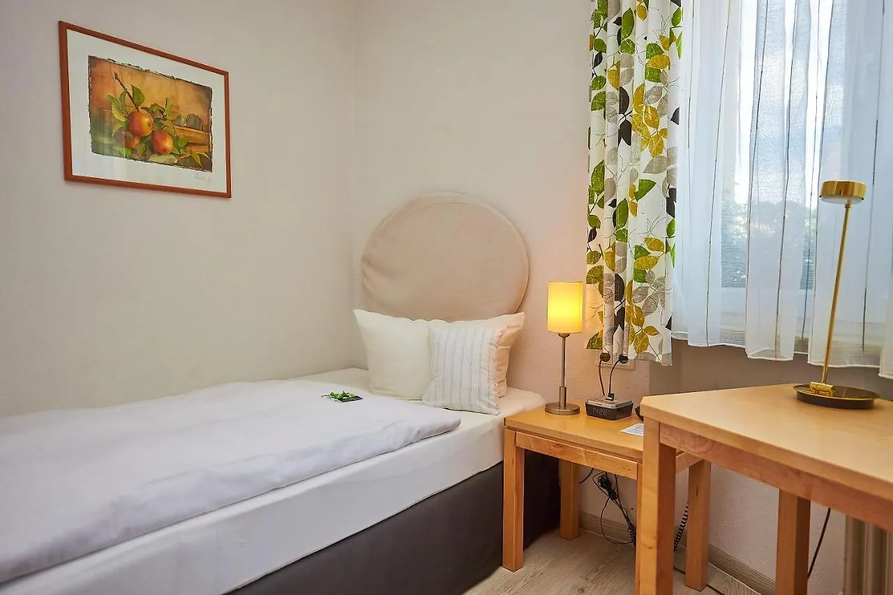 Flair Hotel Zum Storchen Bad Windsheim 3*,